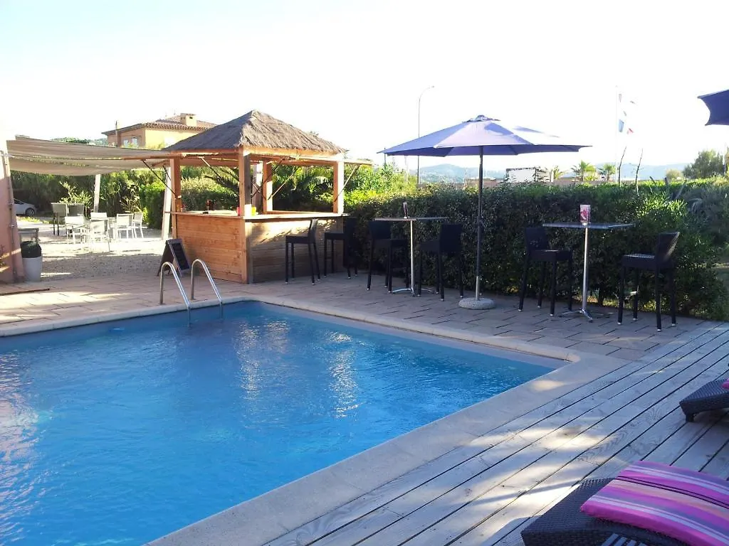 Hotel De La Vierge Noire Sainte-Maxime
