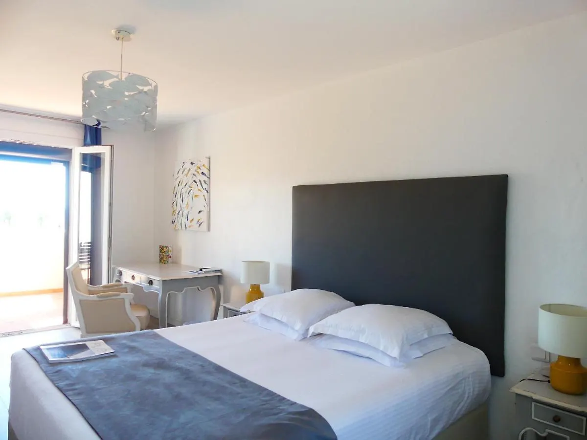 Hotel De La Vierge Noire Sainte-Maxime